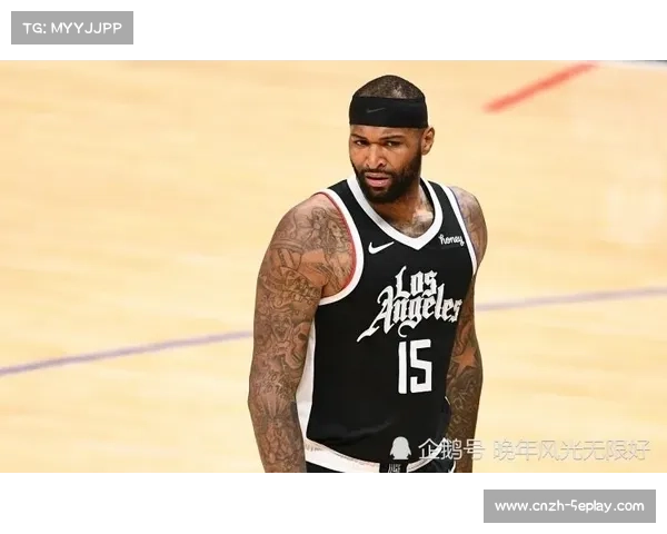 怀特塞德双战场均20+15，内线碾压被称“CBA奥尼尔”